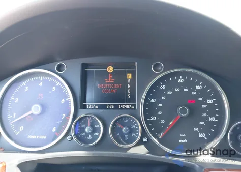 2006 Volkswagen Touareg V8 from USA, damaged, VIN WVGZM77L86D032227